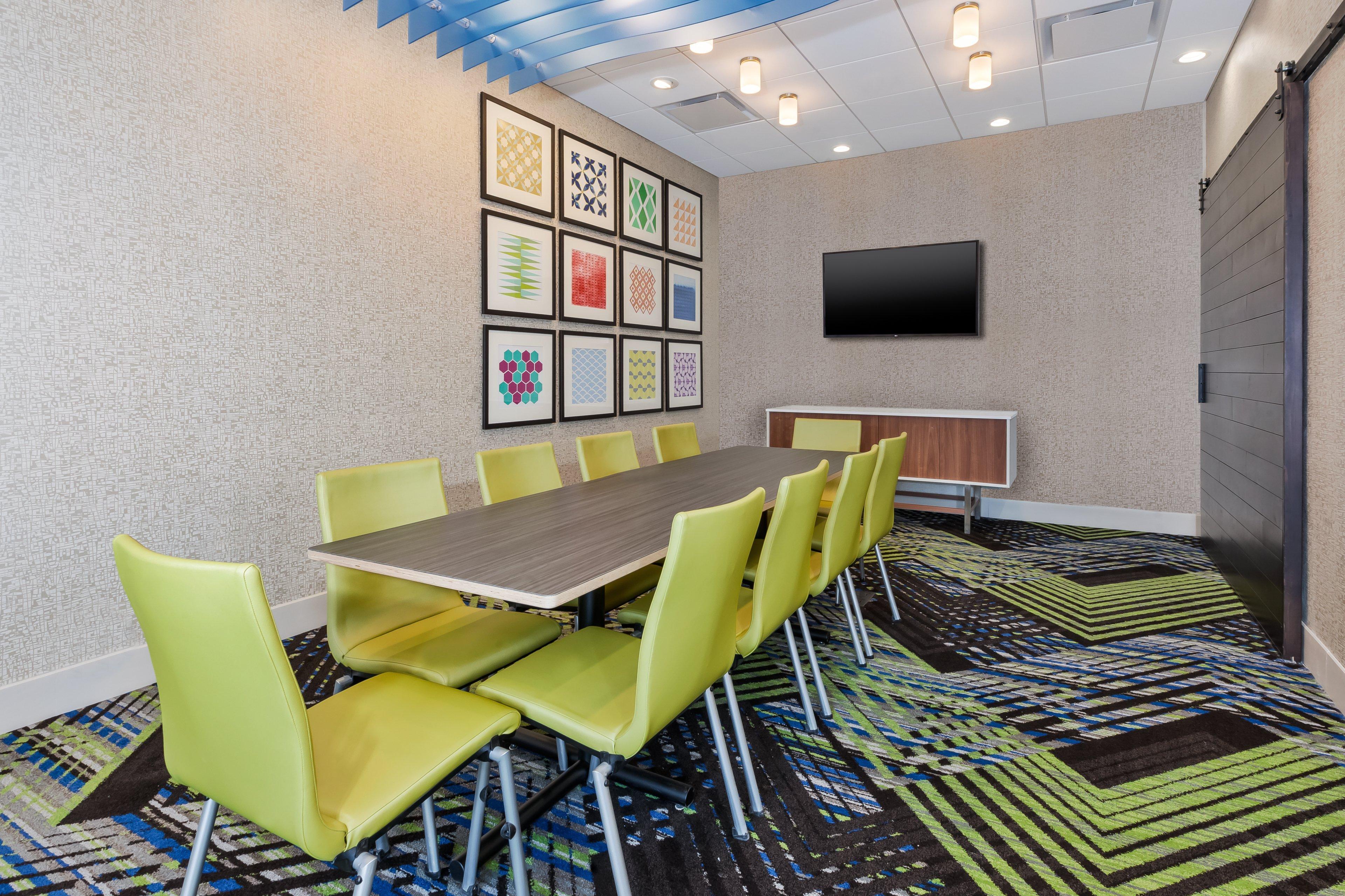 Express & - Airport - South By Ihg Hotel Grand Rapids