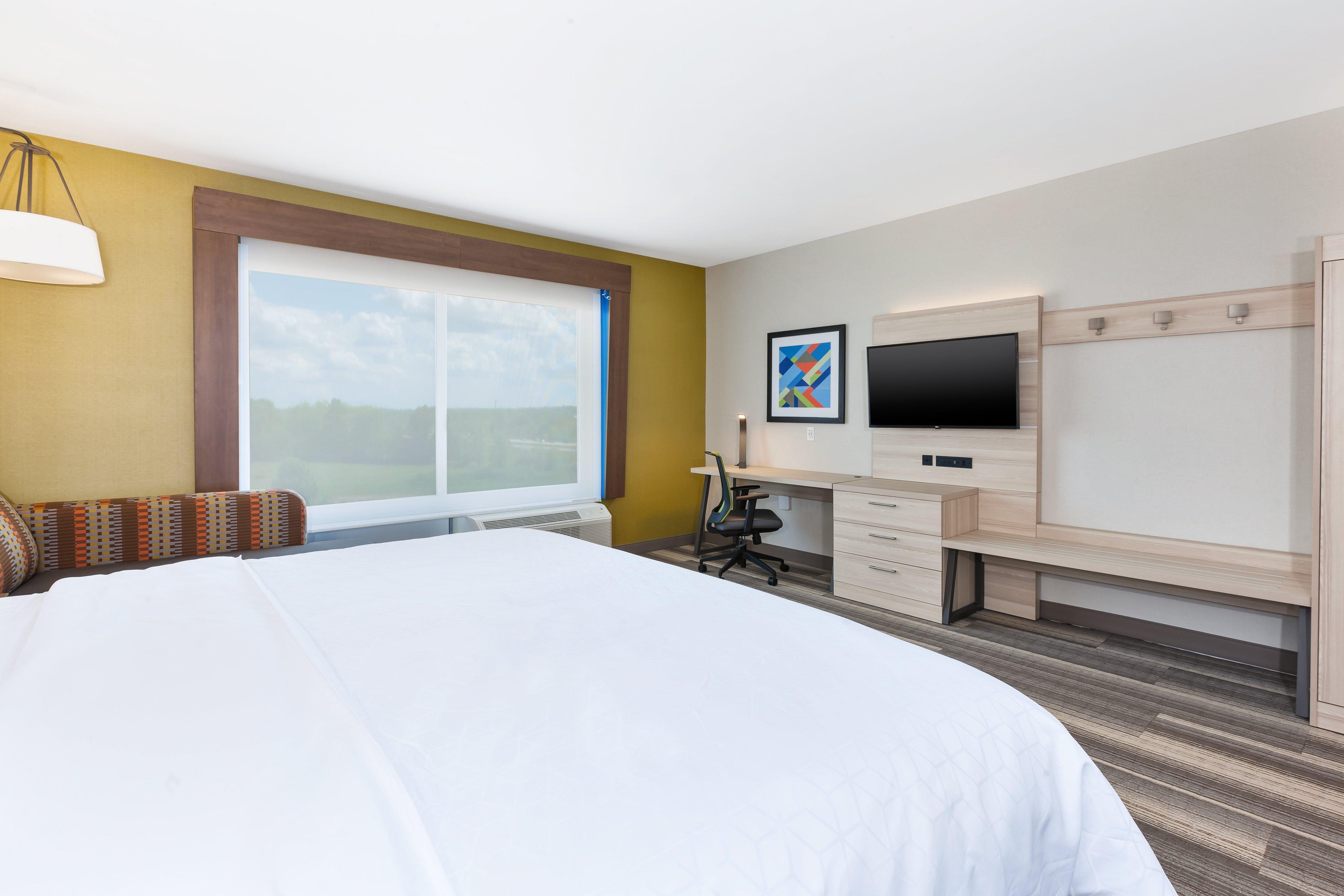 Hotel Express & - Airport - South By Ihg 3*