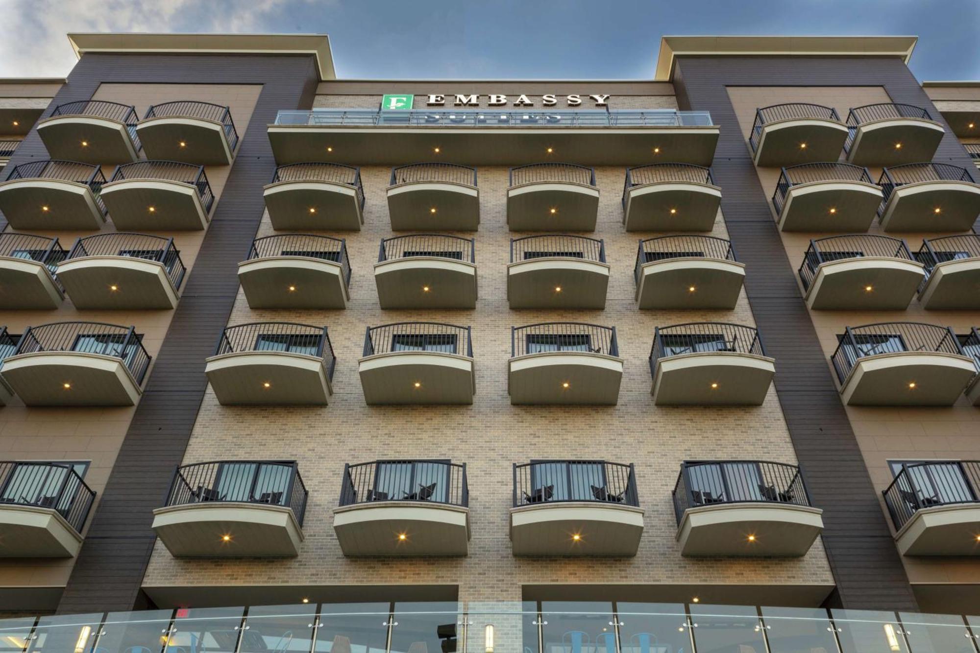 Embassy By Hilton Downtown Hotel 4*