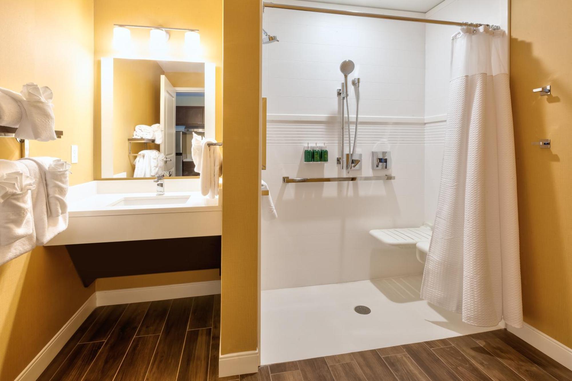 Hotel Towneplace By Marriott Airport Southeast 3*