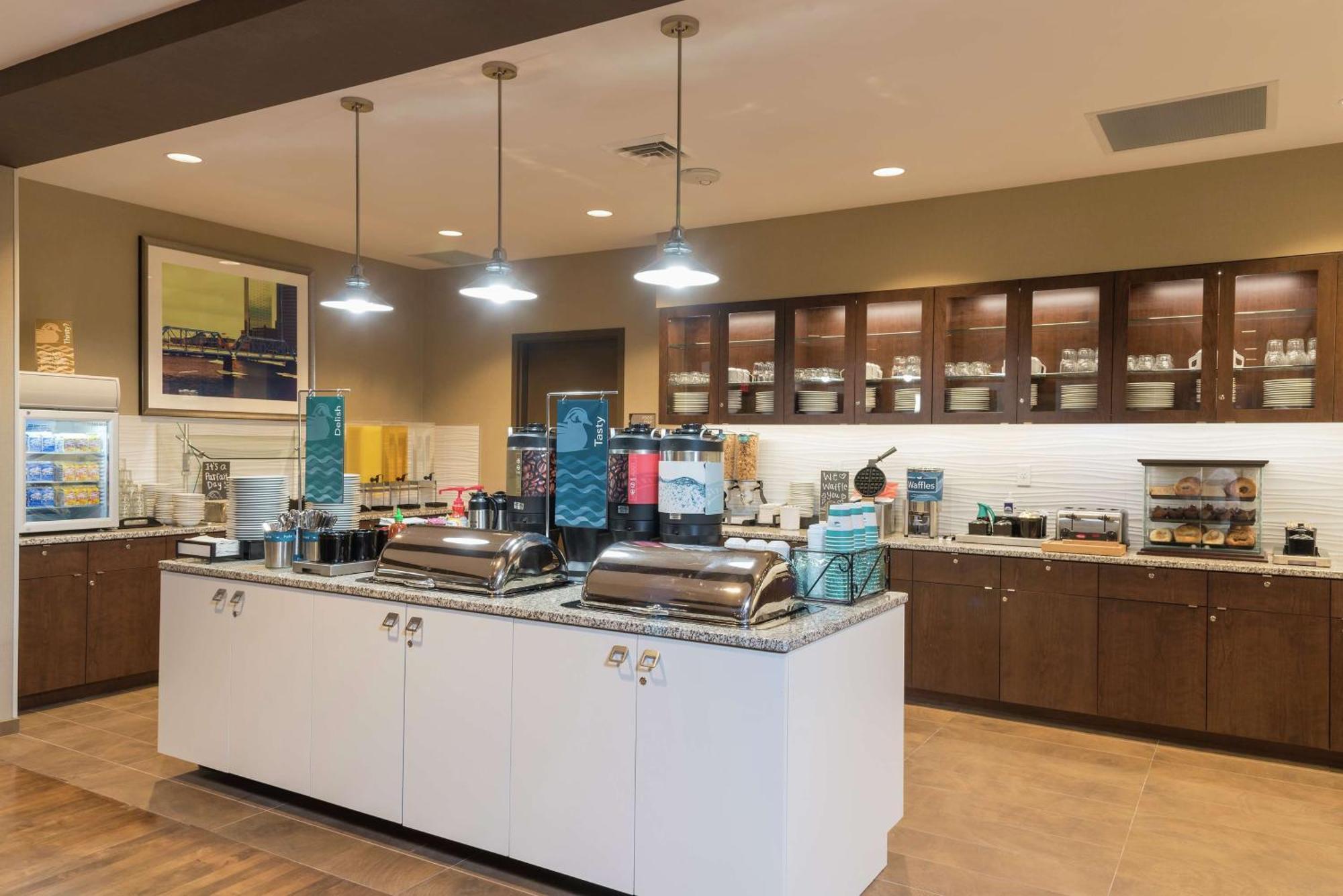 Hotel Homewood By Hilton Downtown 3*
