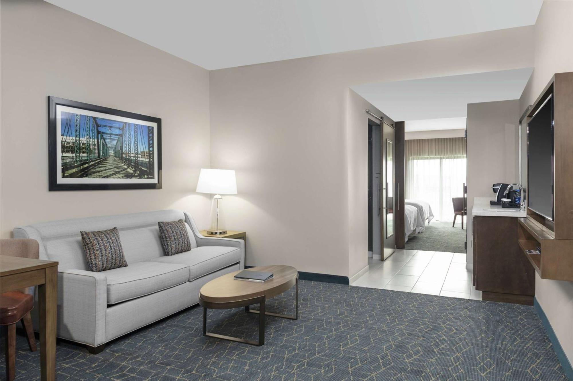 Embassy By Hilton Downtown Hotel 4*