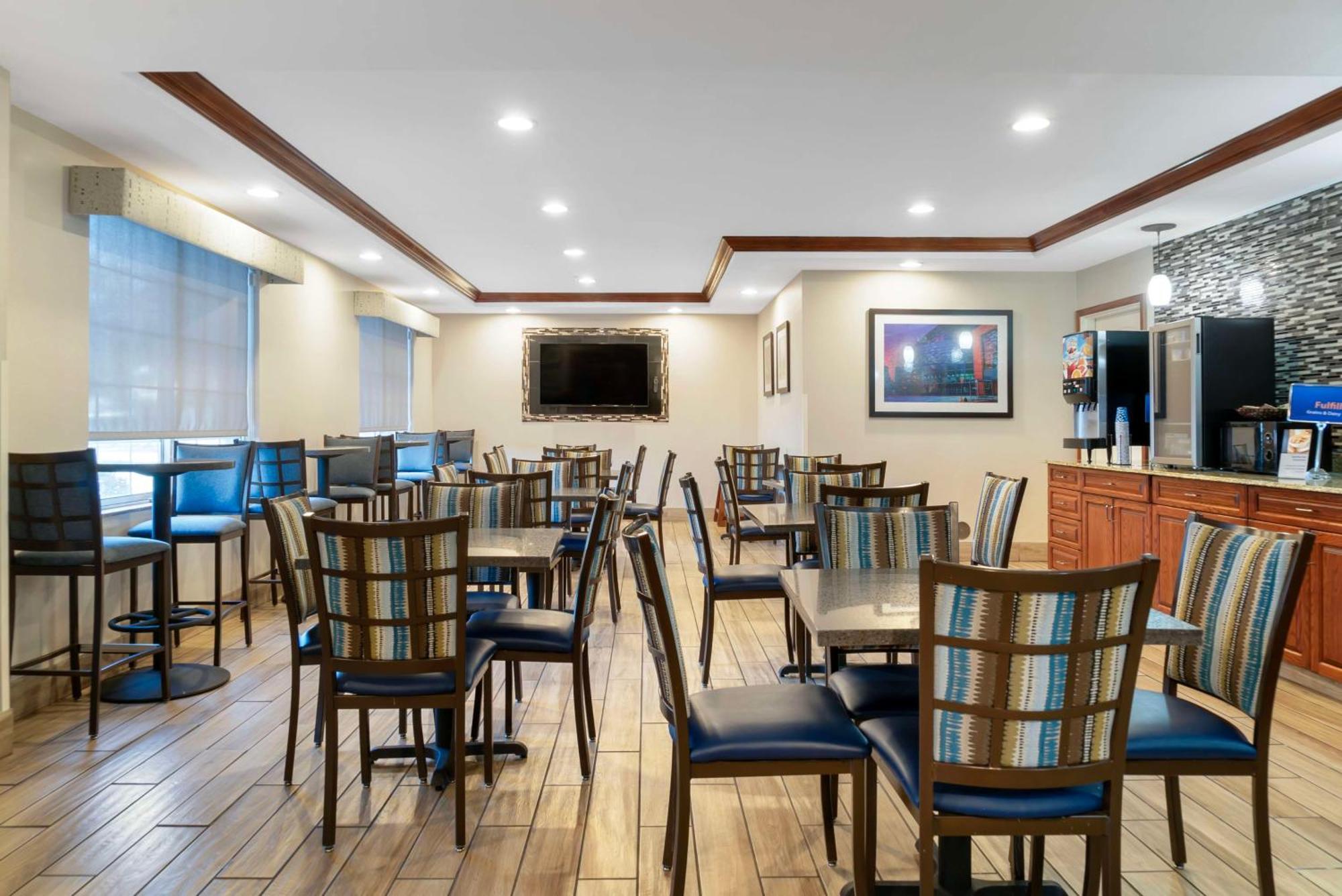 Western Executive & 3* Grand Rapids