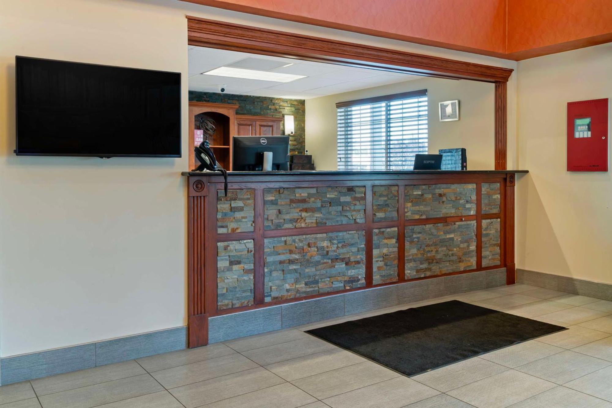 Western Executive & Hotel Grand Rapids