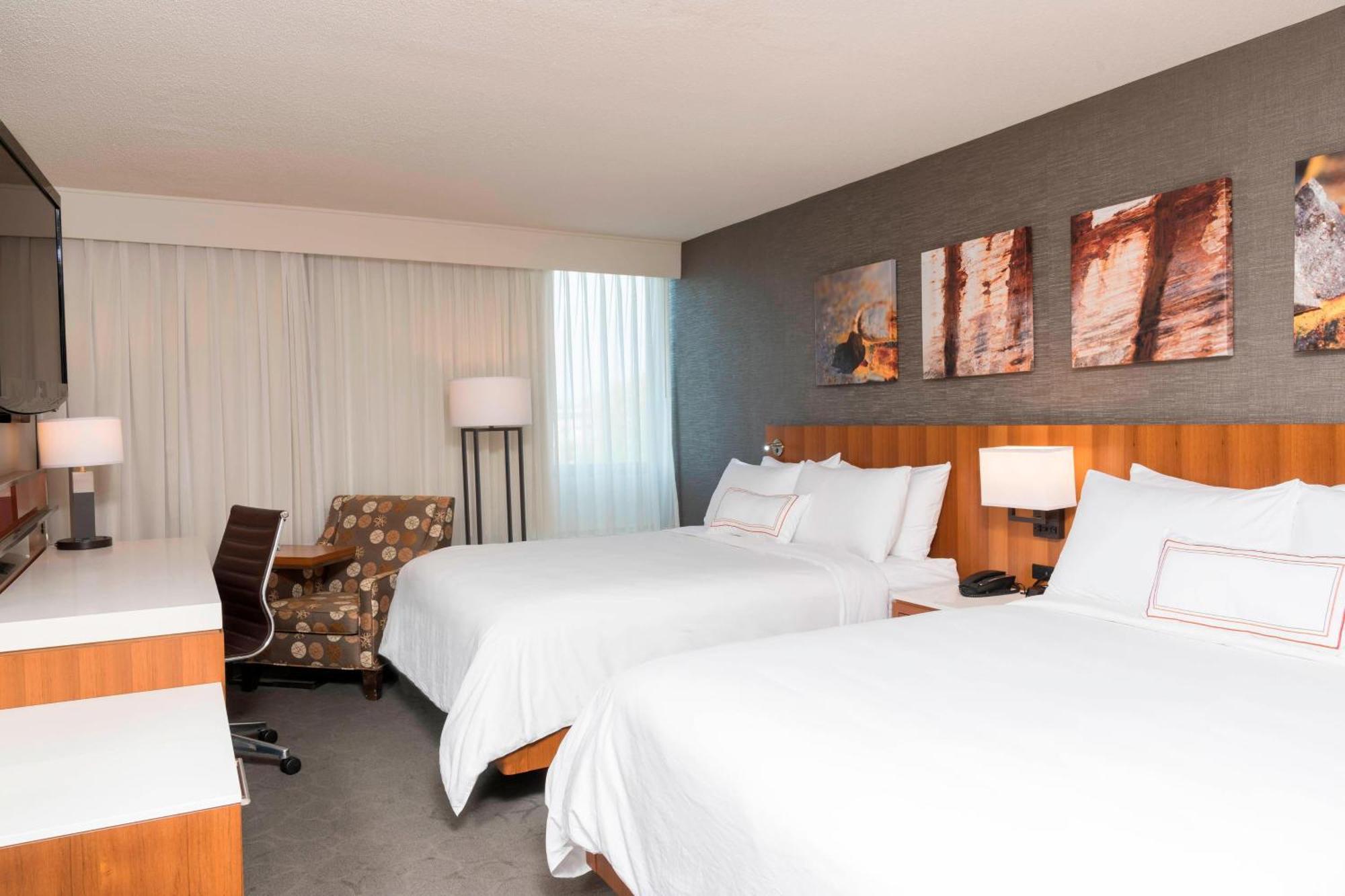 Hotel Sonesta Airport Grand Rapids