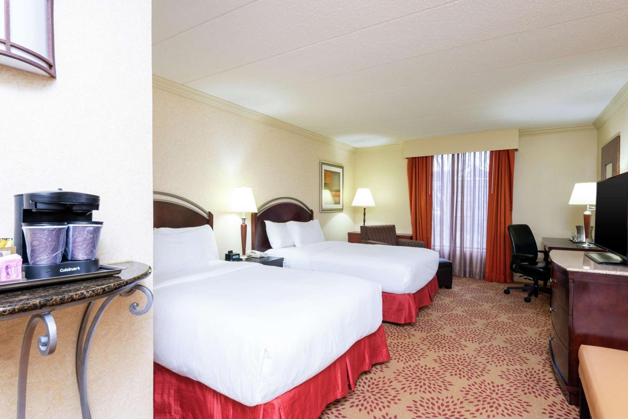 Hotel Doubletree By Hilton Airport