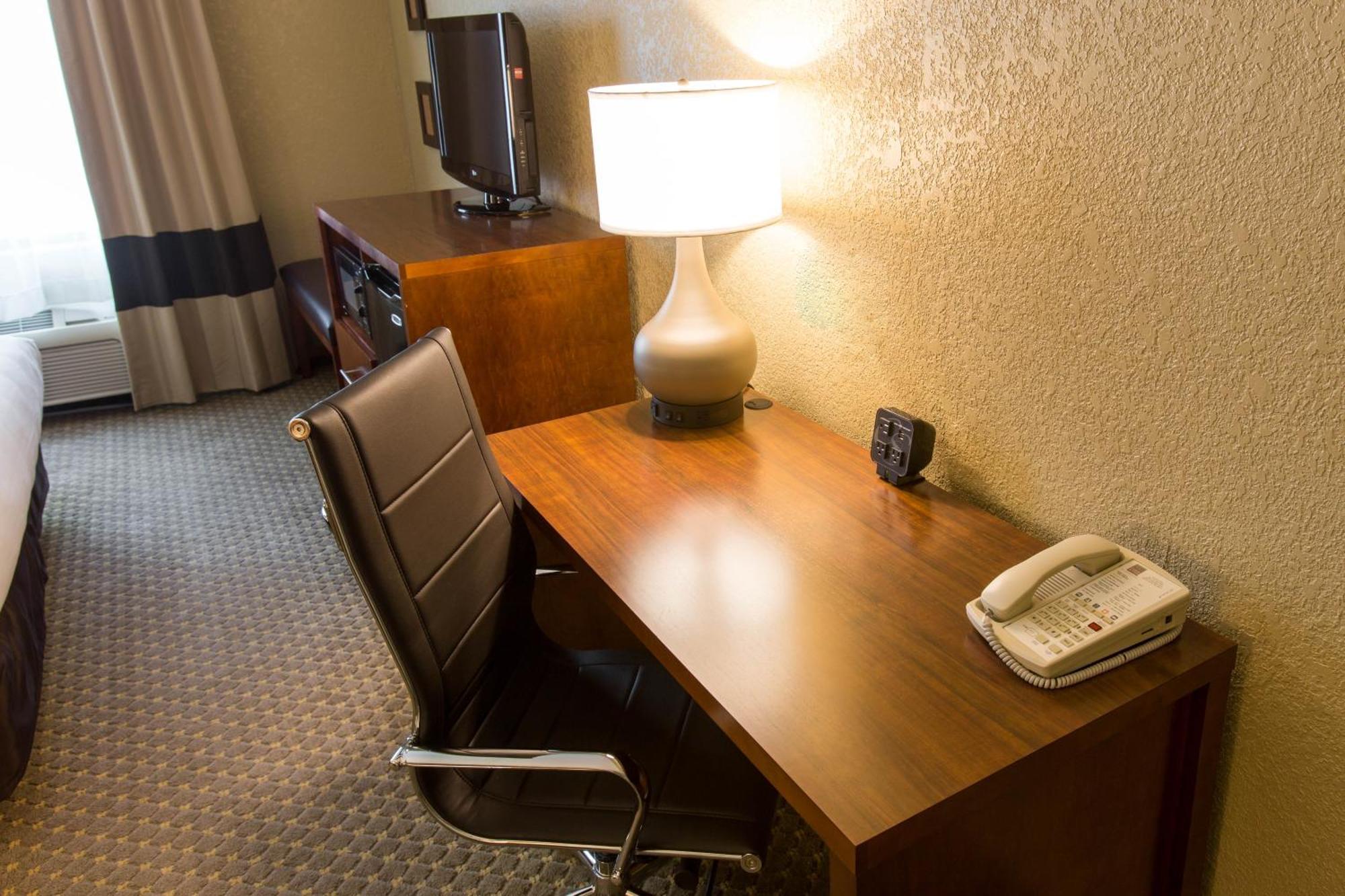 Comfort South Hotel 3*