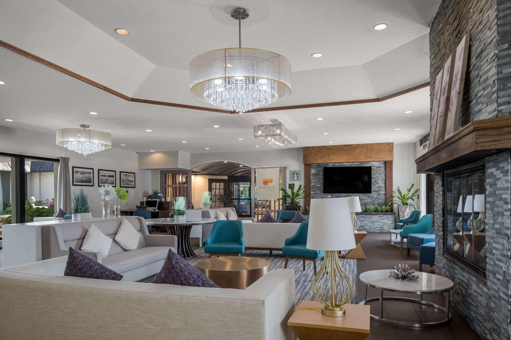 Hotel Radisson Riverfront Grand Rapids