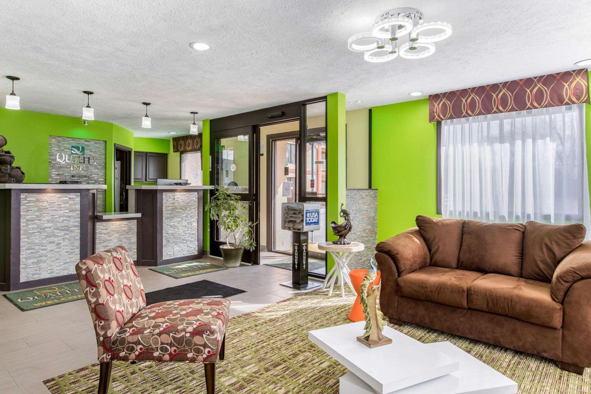 Inn Quality Near Downtown Grand Rapids