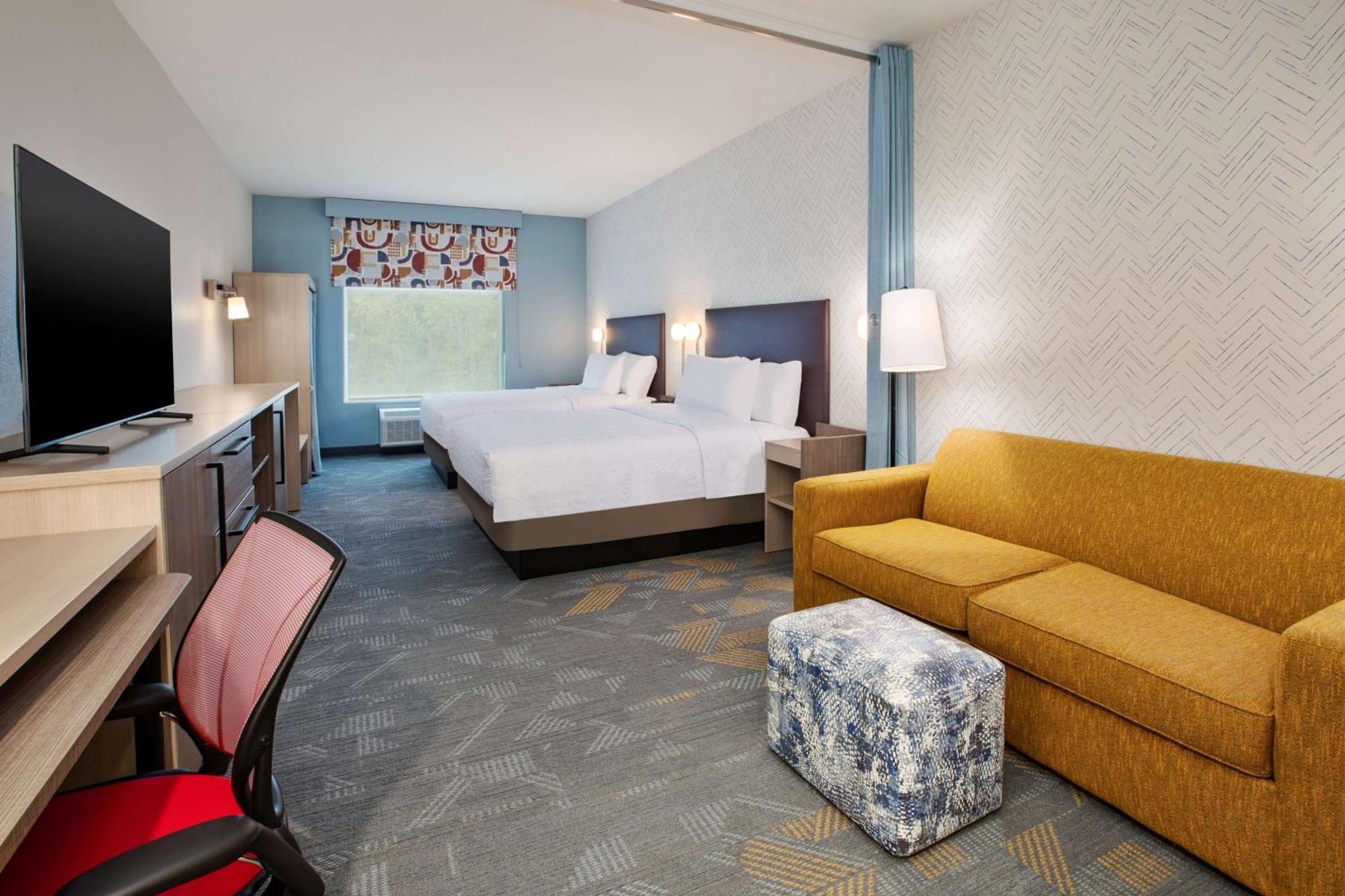 Home2 By Hilton Northeast 3*