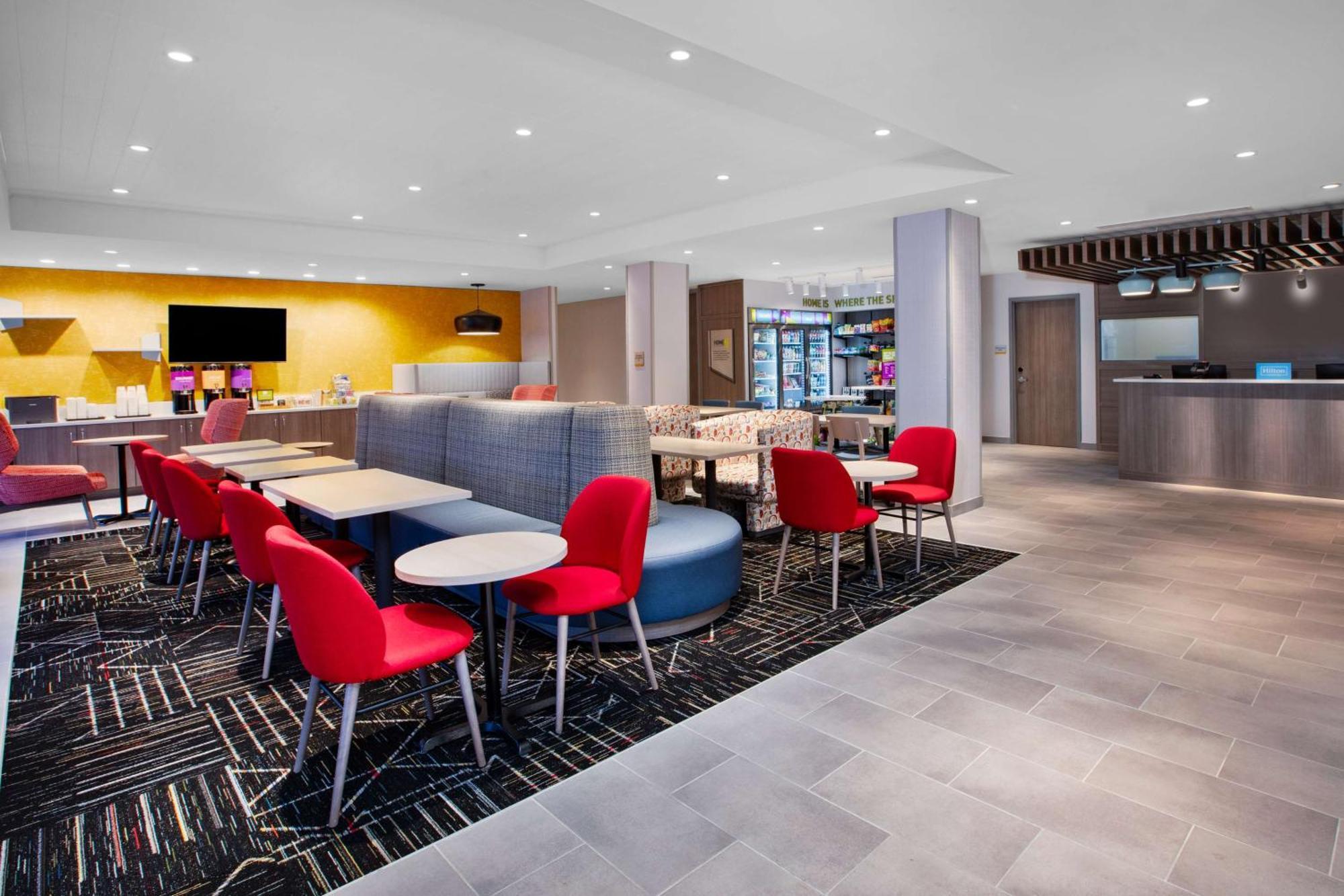 Home2 By Hilton Northeast Hotel 3*