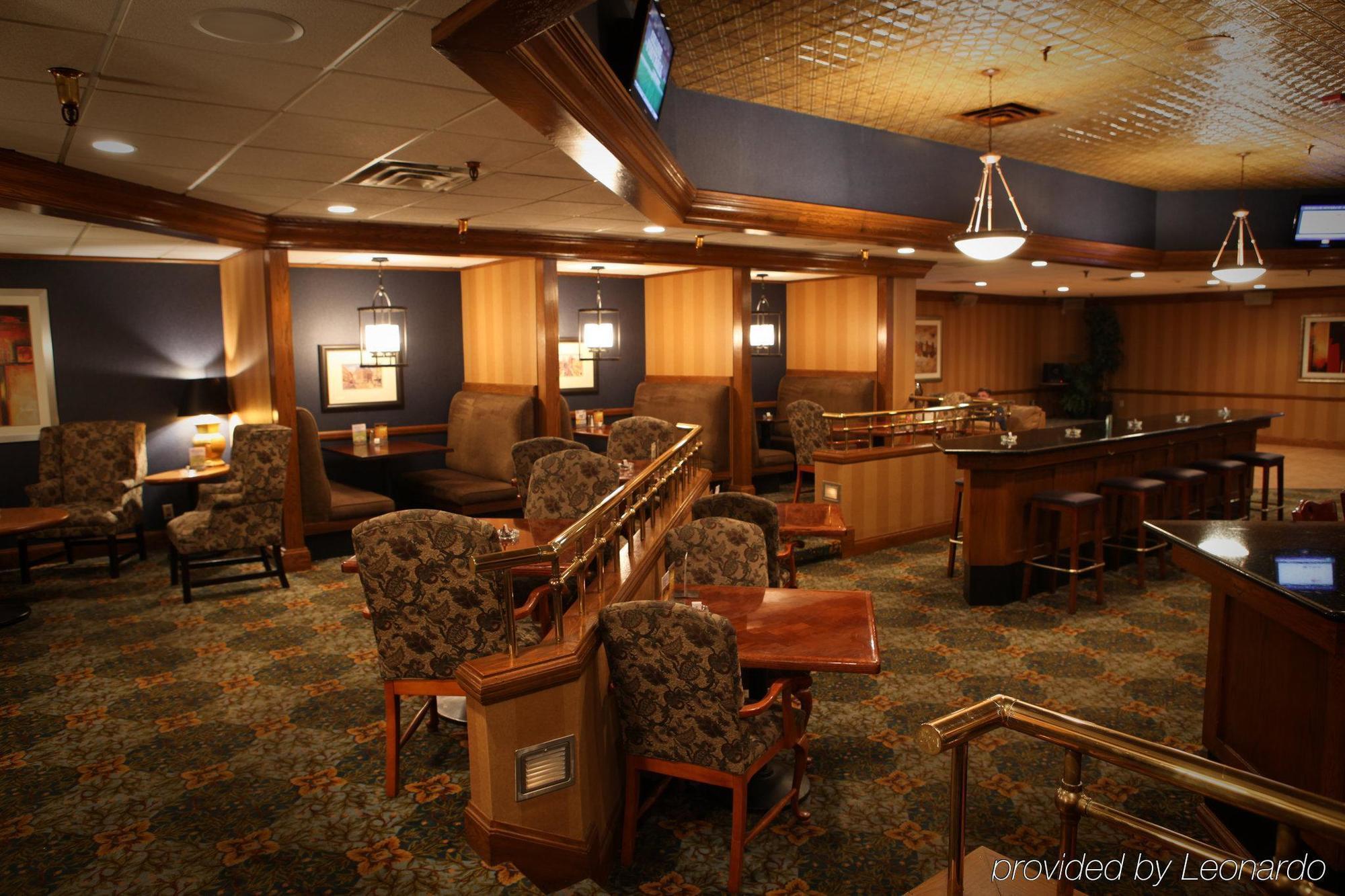 Hotel Doubletree By Hilton Airport 4*