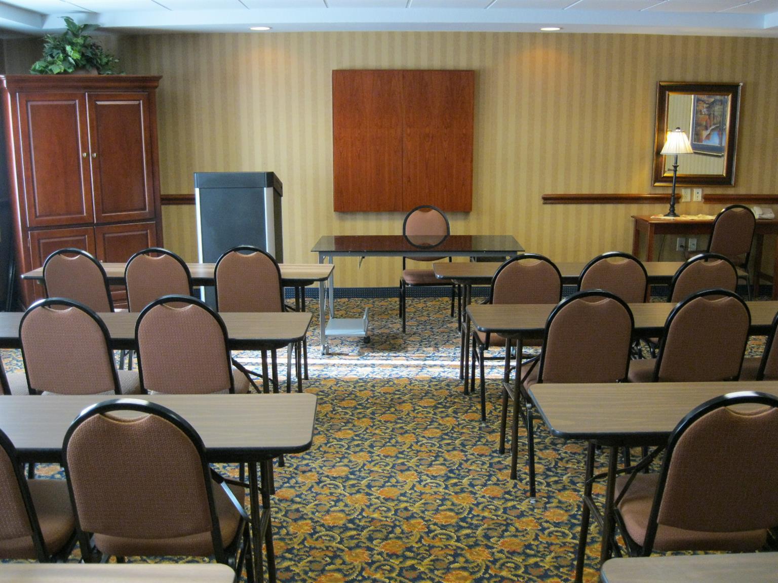 Western Executive &