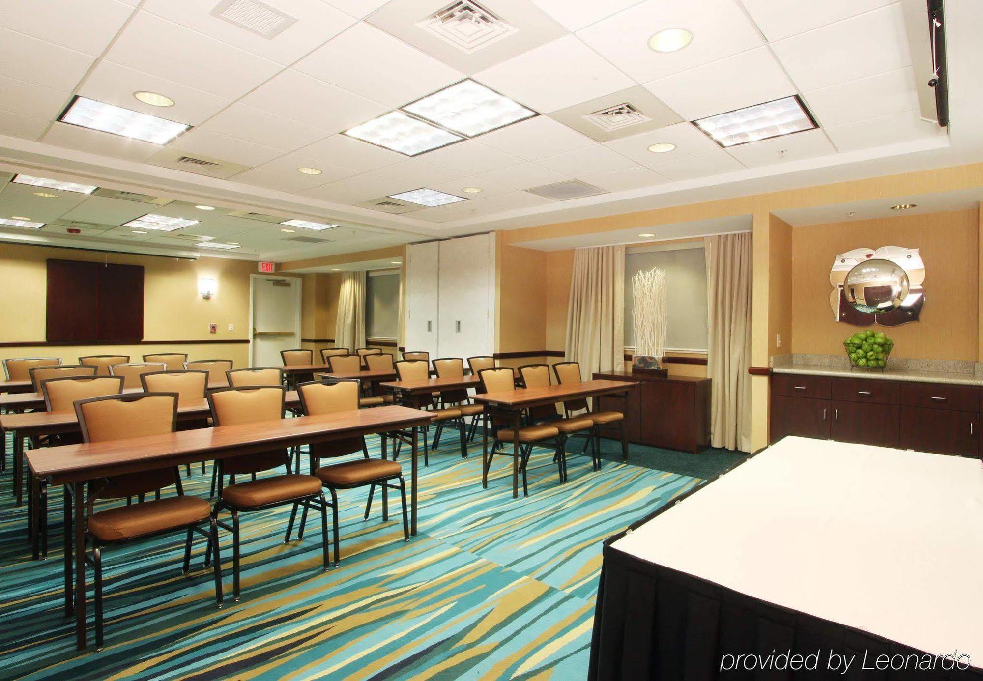 Hotel Springhill North 3*