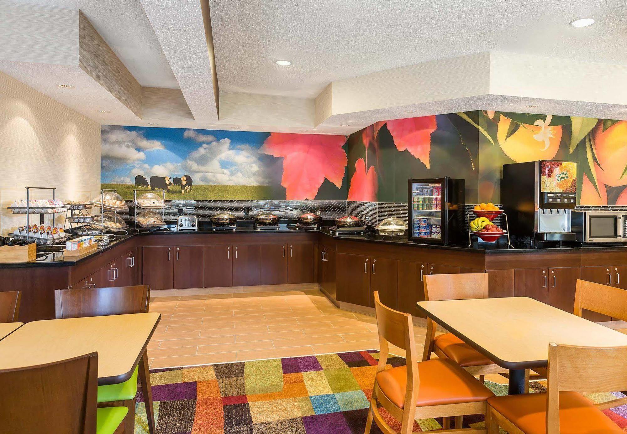 Fairfield & 3* Grand Rapids