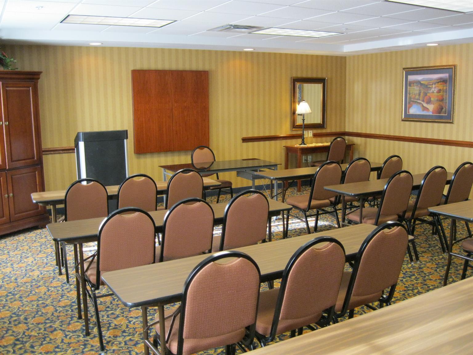 Western Executive & 3* Grand Rapids