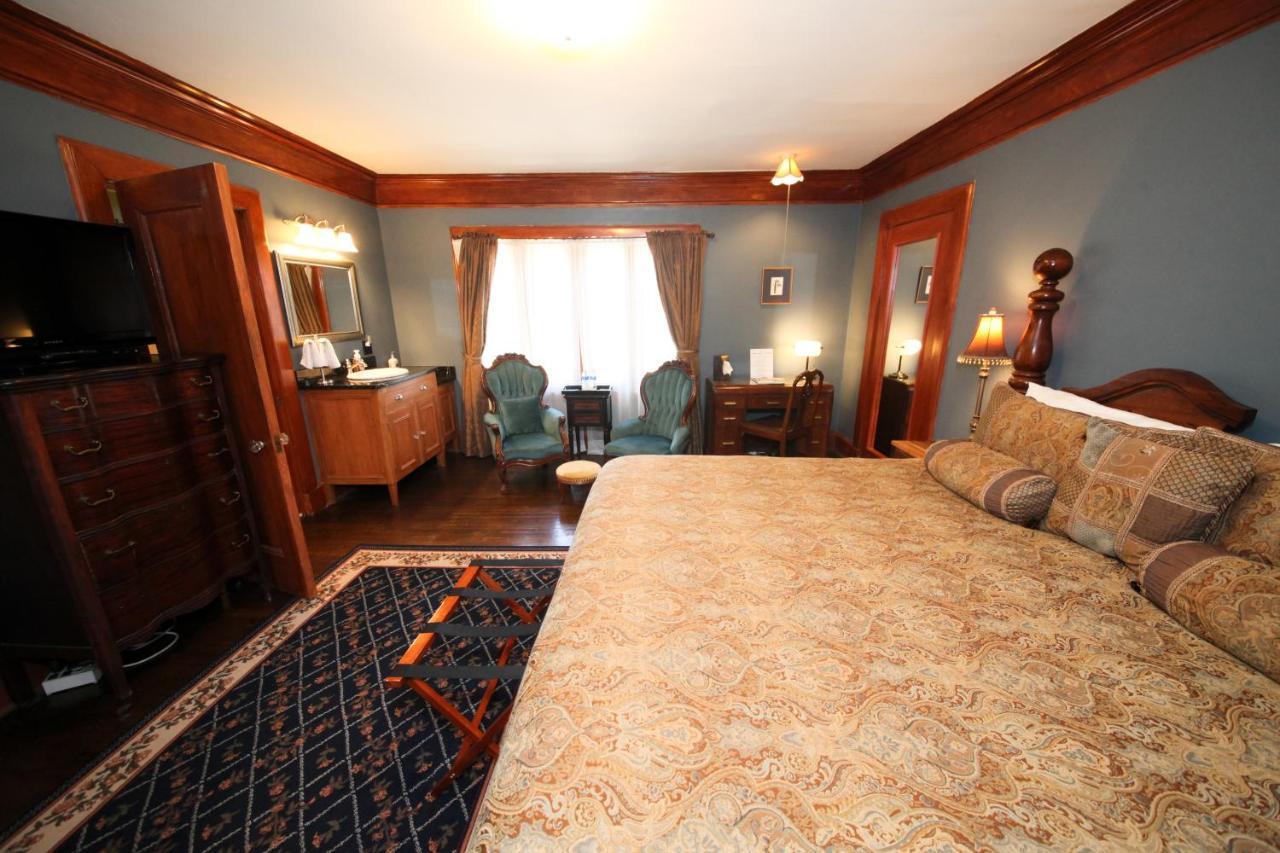 Leonard At Logan House 3* Grand Rapids