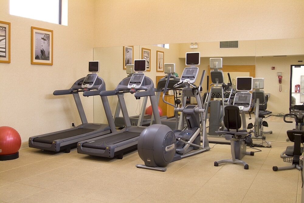 Doubletree By Hilton Airport 4*