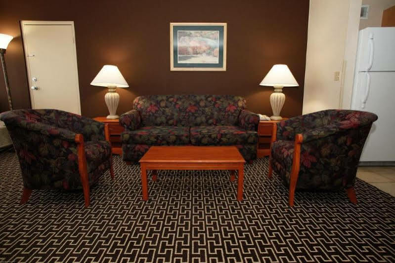 Sonesta Airport Grand Rapids
