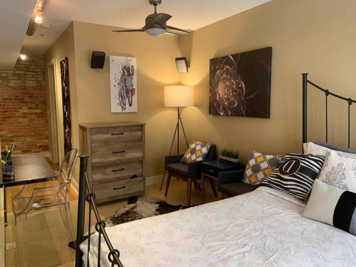 Luxury 2 Story Loft * Grand Rapids