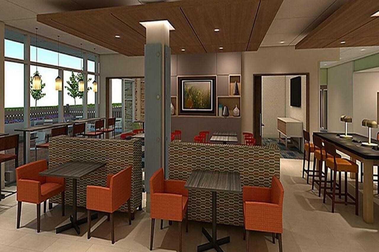 Express & - Airport - South By Ihg 3*