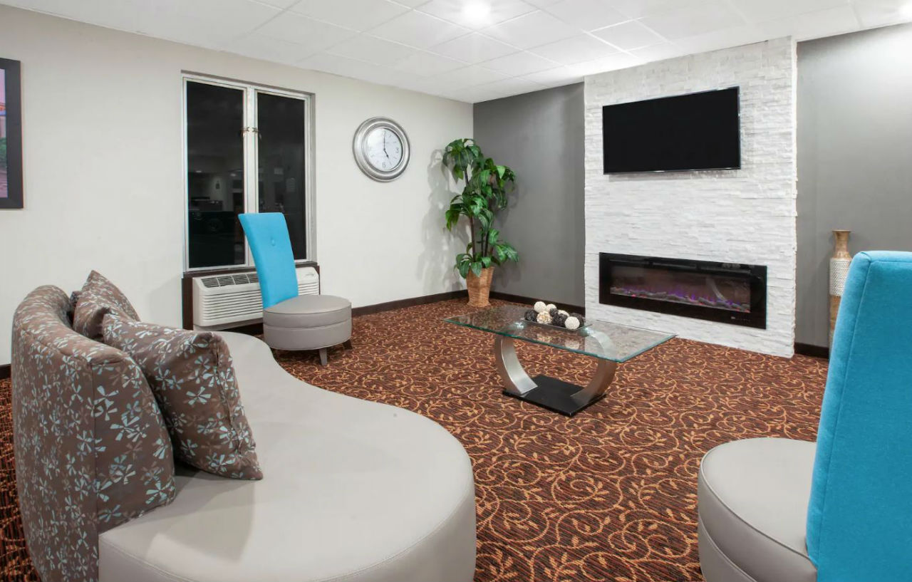 Baymont By Wyndham Near Downtown Hotel Grand Rapids